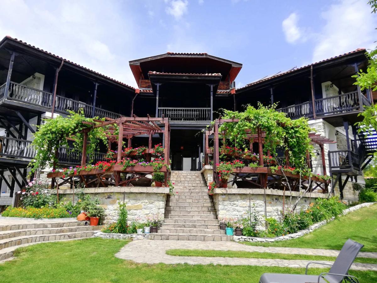 Trifon Zarezan Family Hotel 글라바타르트시 외부 사진