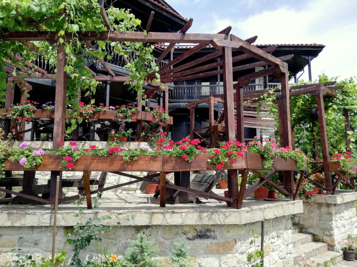 Trifon Zarezan Family Hotel 글라바타르트시 외부 사진