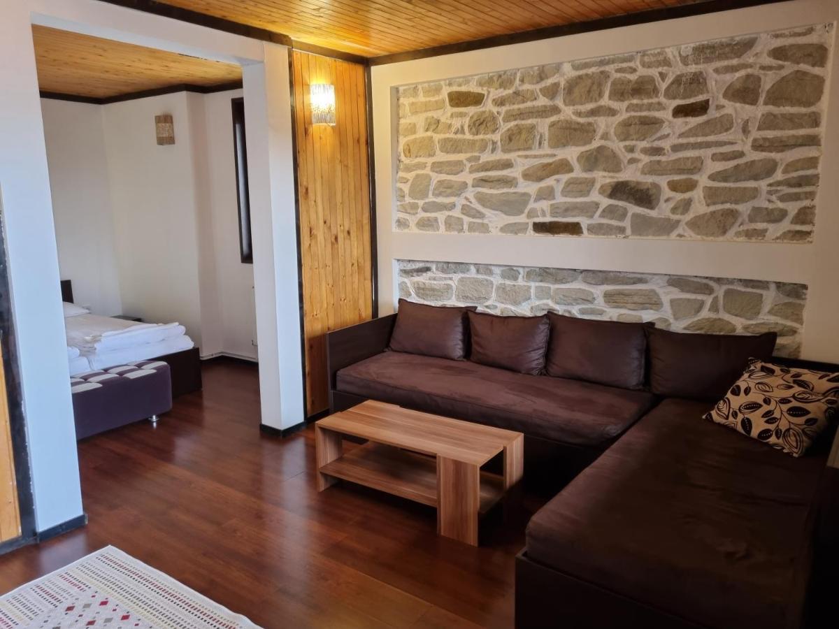 Trifon Zarezan Family Hotel 글라바타르트시 외부 사진