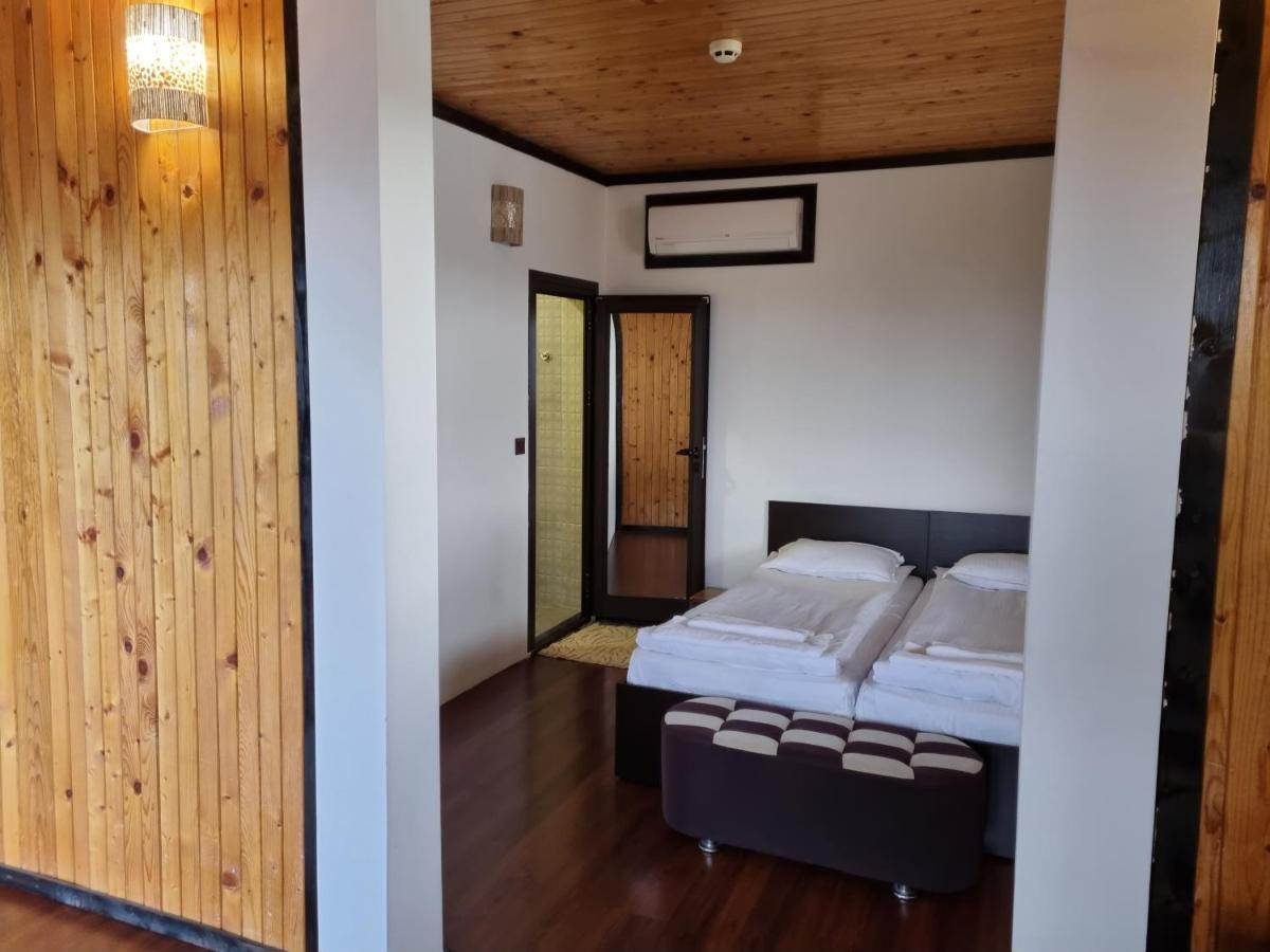 Trifon Zarezan Family Hotel 글라바타르트시 외부 사진