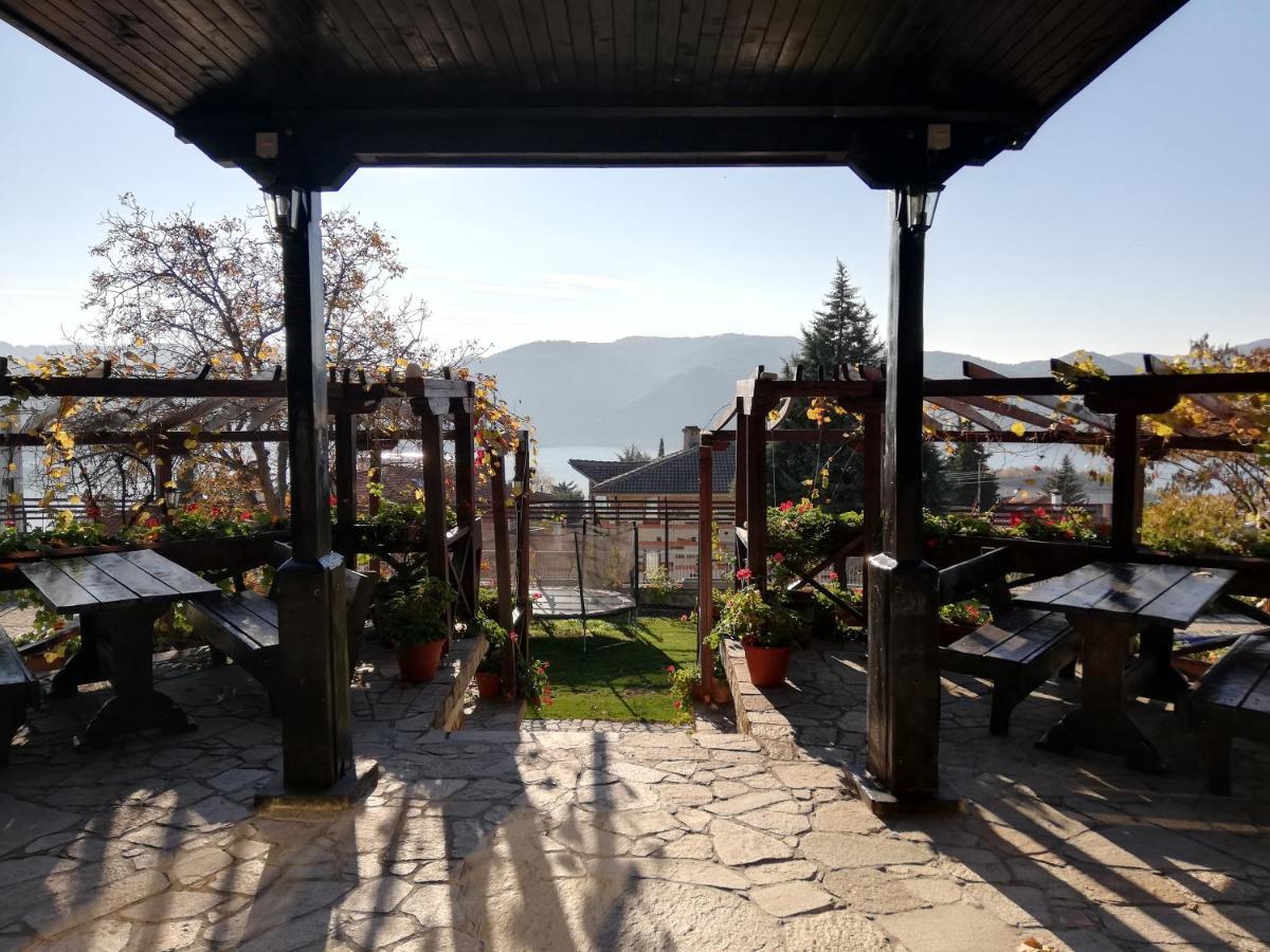 Trifon Zarezan Family Hotel 글라바타르트시 외부 사진