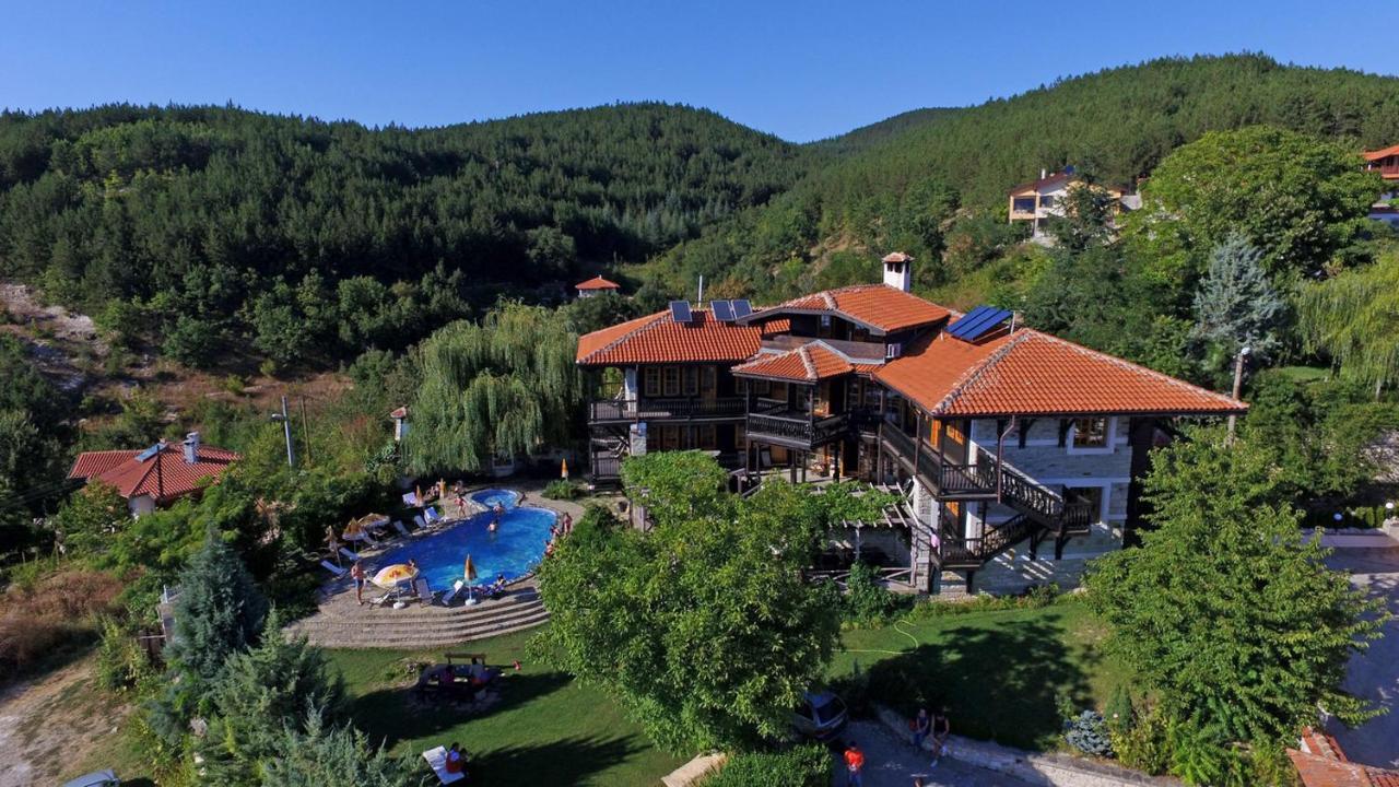 Trifon Zarezan Family Hotel 글라바타르트시 외부 사진