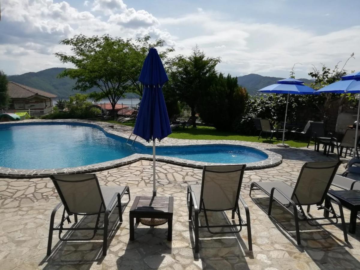 Trifon Zarezan Family Hotel 글라바타르트시 외부 사진